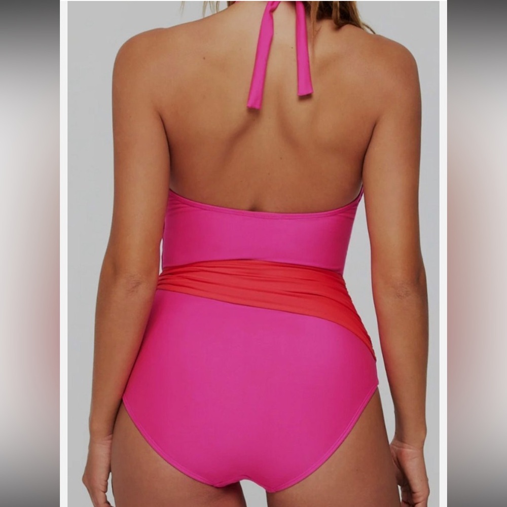 🆕 Hermoza Genevieve One-Piece in Rosa - Picture 2 of 8